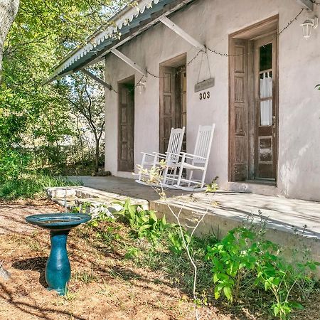 Adams Travis - 1B1Ba, Pet Friendly With Fee, Walk To Main Villa Fredericksburg Dış mekan fotoğraf